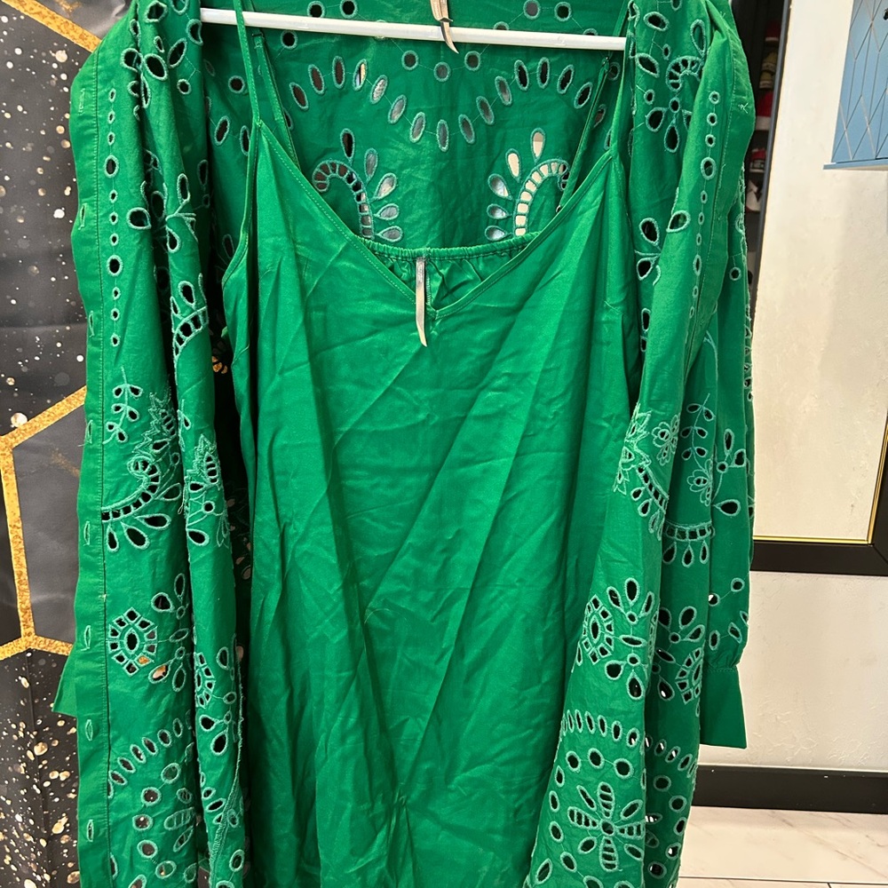 Anthropologie Emerald Green Eyelet Button-Front Long Sleeve Dress - Picture 3 of 9